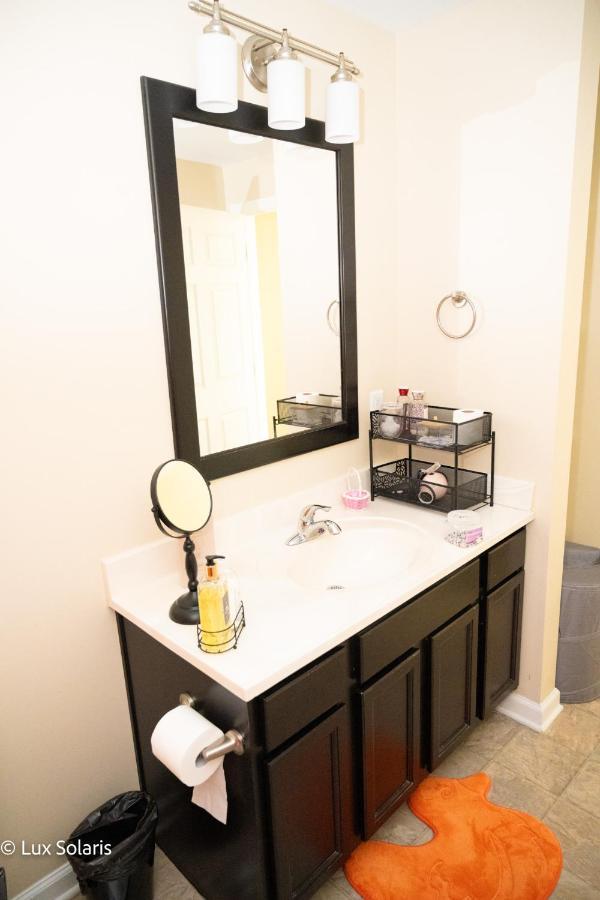 Luxury 3 Bedrooms With King Bed Downtown Indy Indianapolis Buitenkant foto